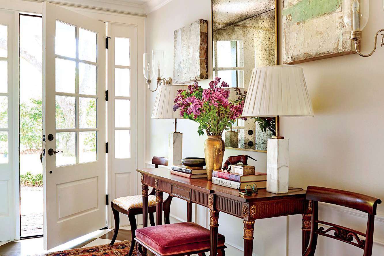 4 Things To Keep Out Of Your Entryway