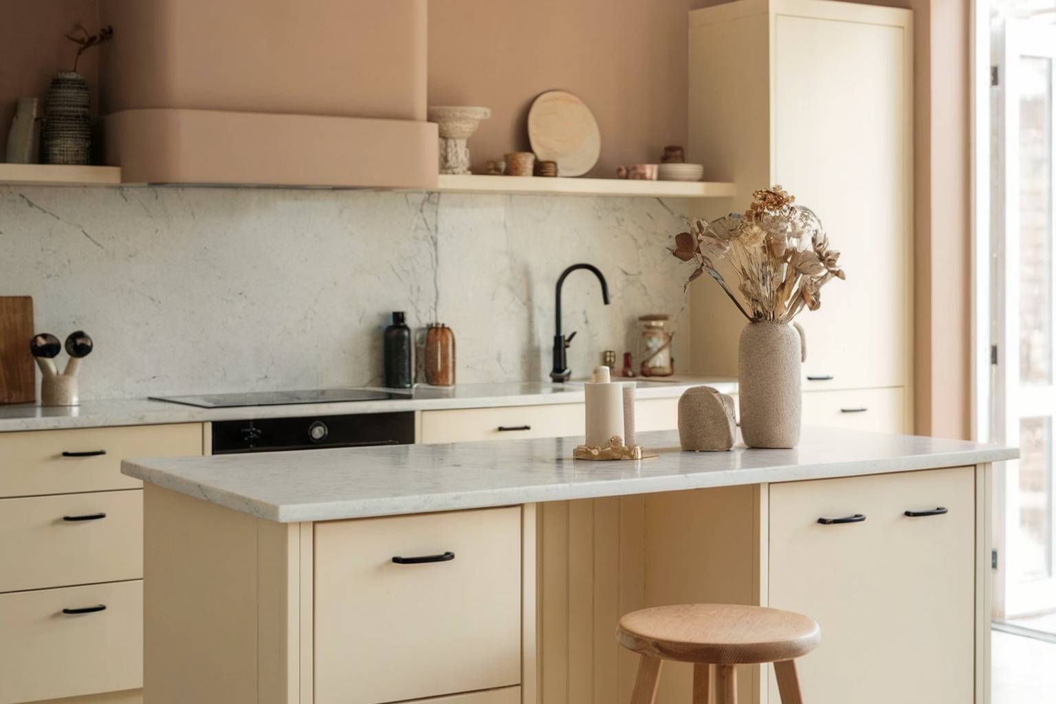 13 Cream Kitchen Cabinets to Transform Your Space